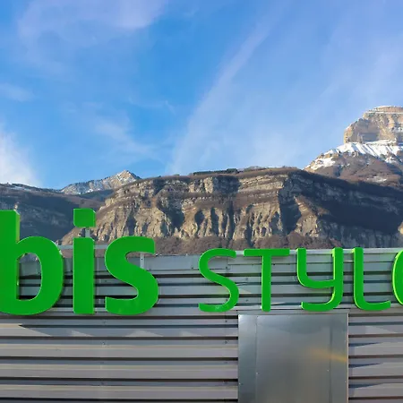 Ibis Styles Grenoble A41 Hotel 3*