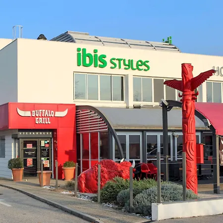 Hotel Ibis Styles Grenoble A41 Crolles