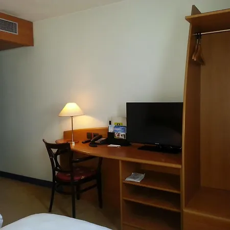 Hotel Ibis Styles Grenoble A41 Crolles