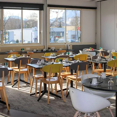 Ibis Styles Grenoble A41 3* Crolles