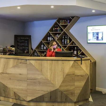 Ibis Styles Grenoble A41 מלון Crolles