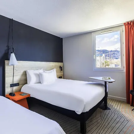 Ibis Styles Grenoble A41 호텔