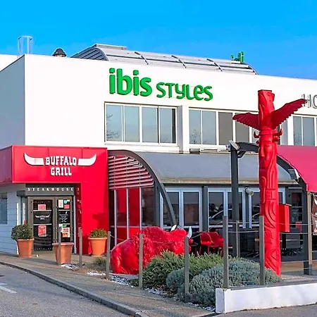 Ibis Styles Grenoble A41 Hotel
