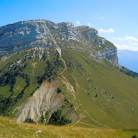 Hotel Ibis Styles Grenoble A41 3*