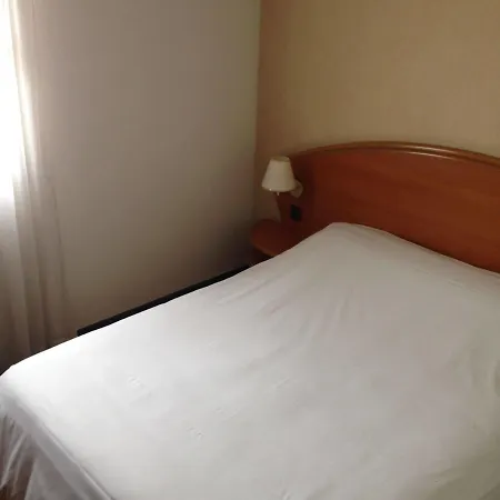 Ibis Styles Grenoble A41 מלון 3*