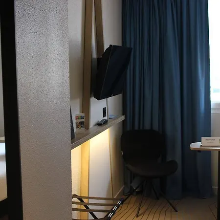 Ibis Styles Grenoble A41 3*