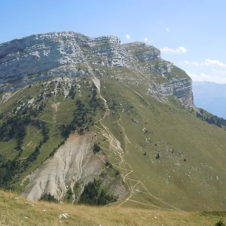 Ibis Styles Grenoble A41 Crolles