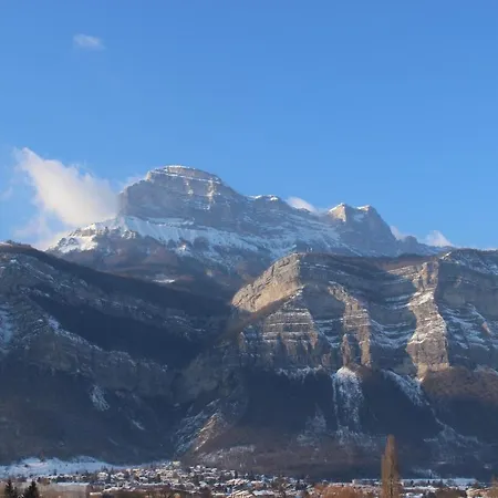 Ibis Styles Grenoble A41 호텔 3*