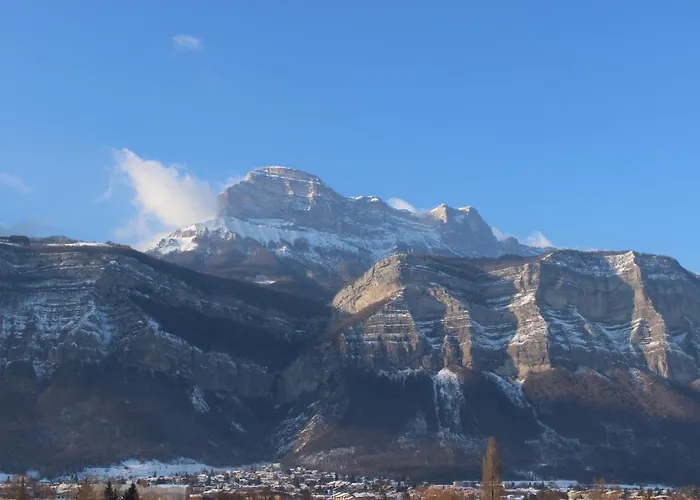 Ibis Styles Grenoble A41 Szálloda 3*